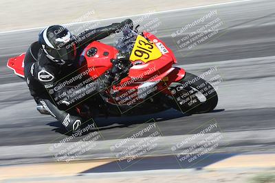 media/Oct-30-2025-Racers Edge (Thu) [[dabbdaf680]]/3-B Group/Session 3 (Turn 15 Inside)/